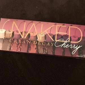 Urban Decay Naked Cherry palette NIB
